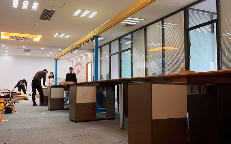 成华制造运营部展厅搭建前夕拍摄一角
